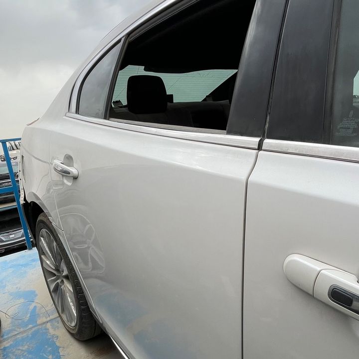 Door (RHB) - 2015 Lincoln MKS