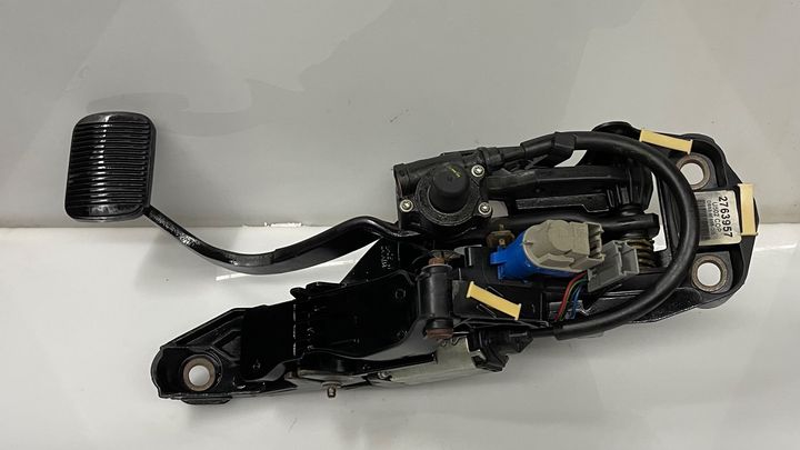 Pedal brake/clutch - 2017 Ford Explorer