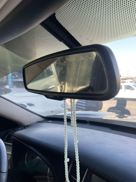 Rear view mirror - 2021 Infiniti QX50