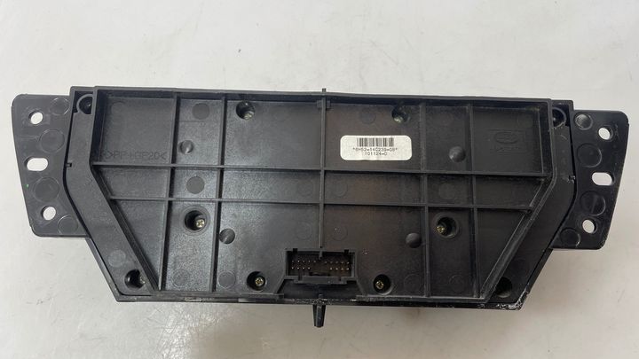 AC Switch - 2011 Land Rover LR2
