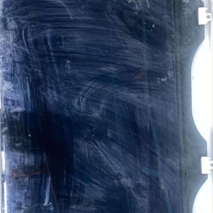 Rear door glass - 2011 Infiniti QX56 5.6i