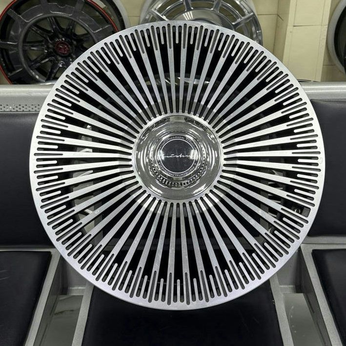 Range Rover - Brimton Forged  22-inch Wheel