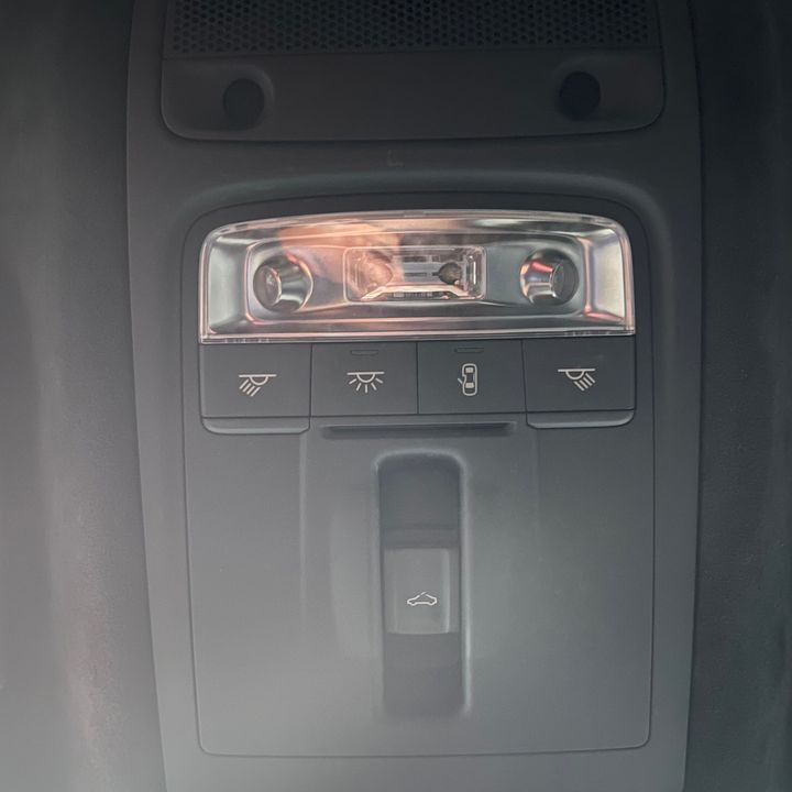 OverHead Console - 2016 Audi S3