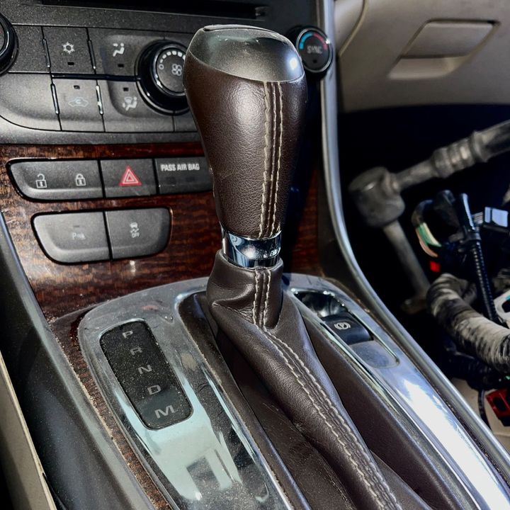 Gear Shift Knob(Automatic) - 2013 Chevrolet Malibu